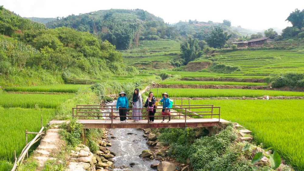 Classic Full-Day Valley Trek